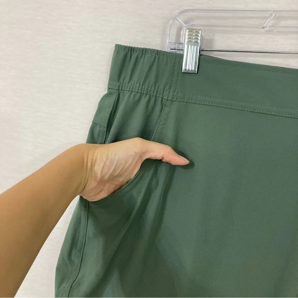 New Eddie Bauer Women's Green Lightweight Pull-on Traveler Pants size XL - Picture 7 of 10